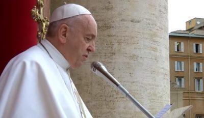 Appello accorato e commovente di Papa Franceso in Bahrein: «Tacciano le armi, la guerra è mostruosa»