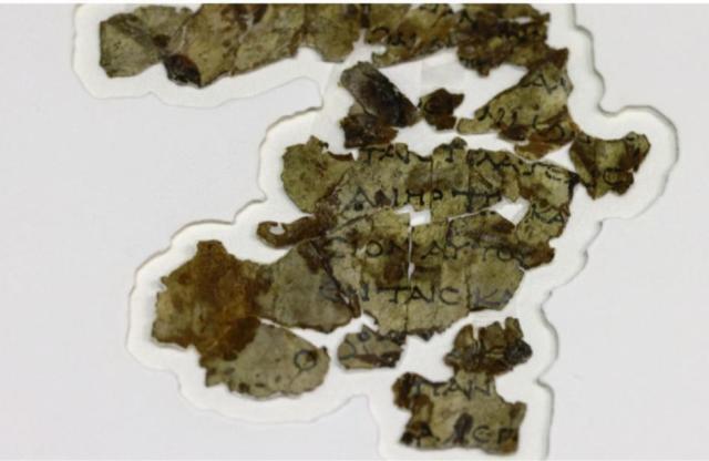 In Israele trovati frammenti di un rotolo biblico di 2 mila anni fa