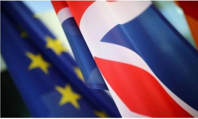Brexit:l’Europarlamento ratifica l’accordo