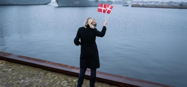 Lo scontro sulla legge danese sui centri per i richiedenti asilo fuori dalla Ue