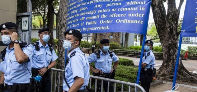 Vietata la veglia per Tienanmen, a Hong Kong blocchi stradali e polizia in allerta