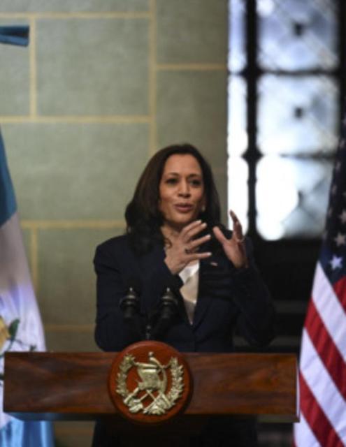 Kamala Harris in Guatemala: “Migranti, non venite negli Usa”