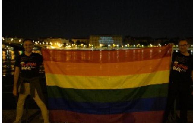 Budapest s’illumina per i diritti LGBT +