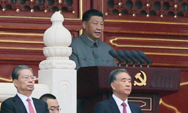 Xi celebra i 100 anni del partito comunista: “Il rinascimento della Cina è irreversibile