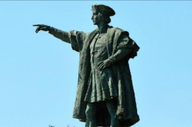 La statua di Colombo a Philadelphia è salva