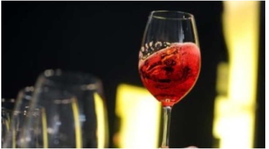 Con le riaperture e i vaccini aumenta l’export di vino italiano