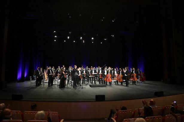 Tunisi: emozioni e applausi per il concerto “Gala Lirico” con IIC e Aicu