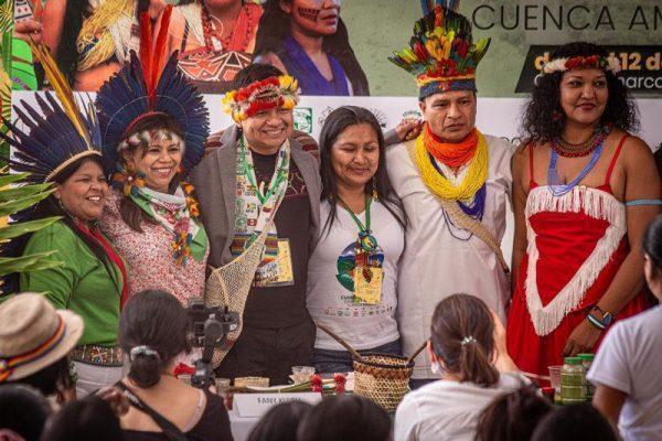 La protesta delle native alla Cop26: “Siamo le guardiane dell’Amazzonia, coinvolgeteci”