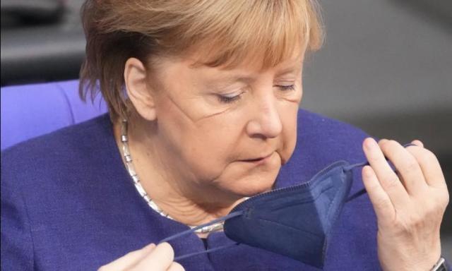 In Germania la situazione è sempre più grave. Merkel: “Impossibili altre terapie intensive”