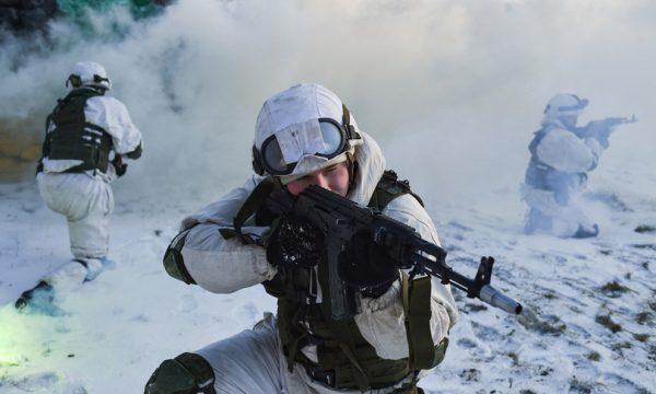 L’esercito russo è entrato nelle repubbliche separatiste del Donbass