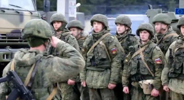Quarta notte di guerra in Ucraina, ma la Russia non sfonda