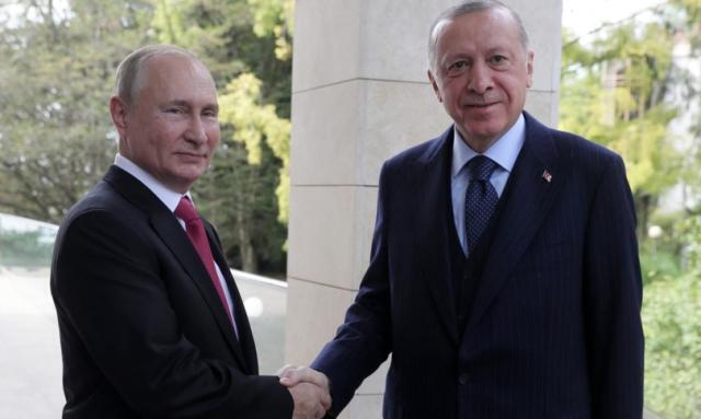 Erdogan continua a lavorare ad un incontro tra Putin e Zelensky