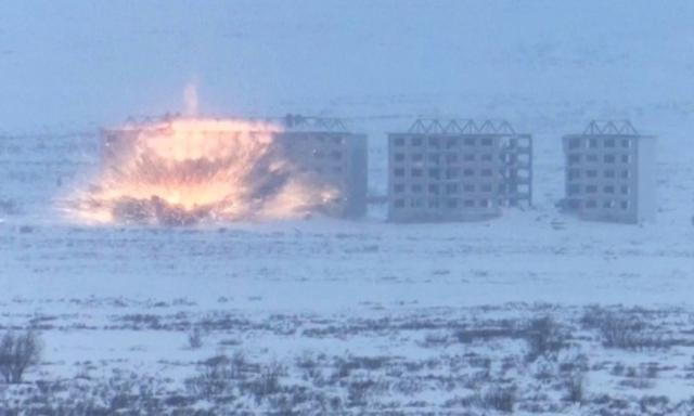 Mosca spara missili ipersonici Kinzhal sull’Ucraina
