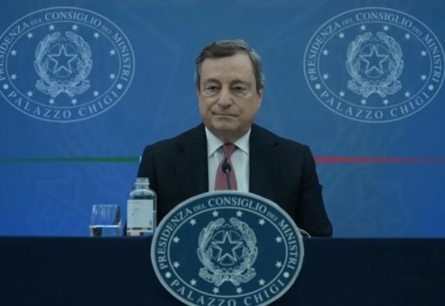 Draghi “Provvedimenti approvati eliminano quasi tutte restrizioni