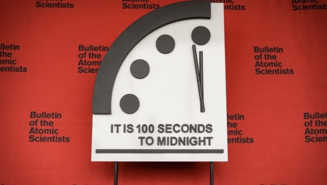 Doomsday Clock: 100 secondi alla fine del mondo. Fermare la guerra apocalittica