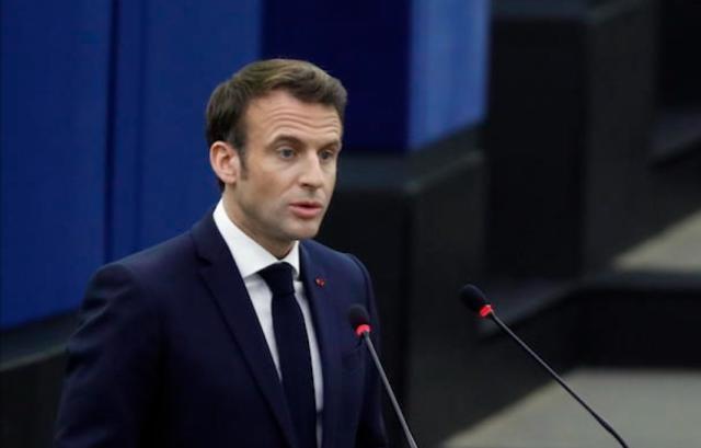 Macron : a Bucha crimini di guerra