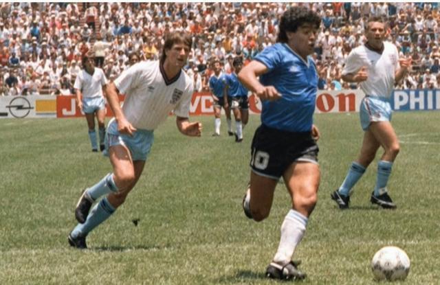 All’asta la maglia di Maradona di Argentina-Inghilterra ’86: vale 4 milioni di euro