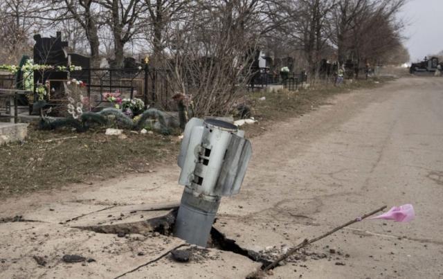 Missili nel Donetsk, bombardata la stazione di Kramatorsk