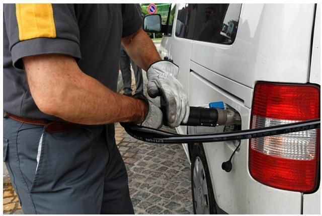 Le associazioni metano-auto: “Governo intervenga o sciopero 4-5-6 maggio”