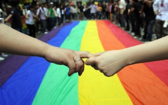 Omofobia, sanzioni ad anti-Lgbt+: la proposta del Partito Gay a Regioni e Comuni