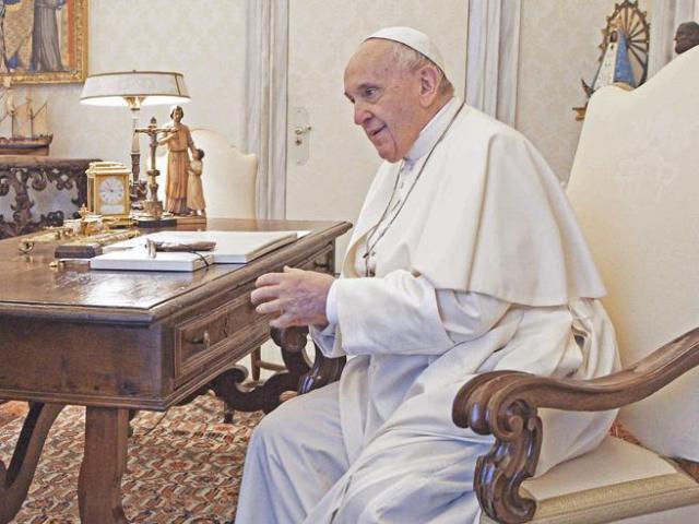 Papa “Putin non si ferma, voglio incontrarlo a Mosca”