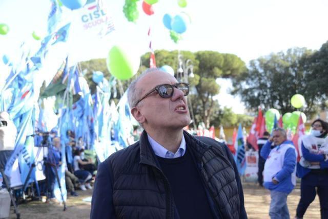 Vito lascia in polemica Forza Italia e si dimette da deputato