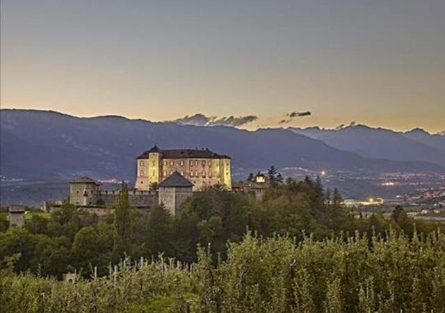Ton, la fortezza del Trentino