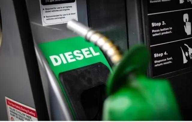 Clima. Accordo in Ue, stop alla vendita di vetture a benzina e diesel entro il 2035