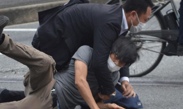 Perché un ex soldato giapponese ha sparato a Shinzo Abe