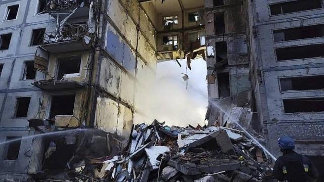 Ucraina, bombardata nella notte Zaporizhzhia. Presi di mira obiettivi civili, ci sono vittime
