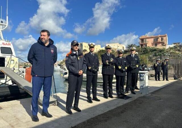 Lampedusa, Salvini “L’isola sia conosciuta per le sue bellezze”