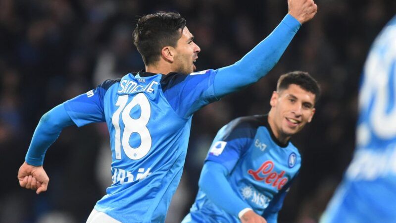 Il Napoli non si ferma più, battuta 2-1 la Roma
