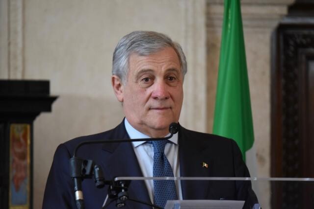 Ucraina, Tajani “L’Italia non è isolata, da Macron gaffe diplomatica”