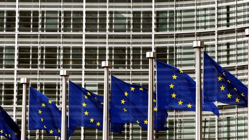 La Commissione europea sospende l’uso di TikTok sui suoi dispositivi aziendali