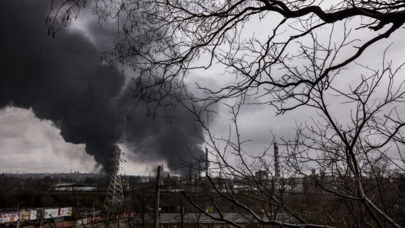 Ucraina, attacchi missilistici russi in tutto il Paese
