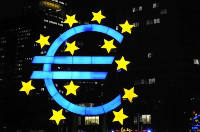 Bce, per l’Eurozona ripresa nei prossimi trimestri