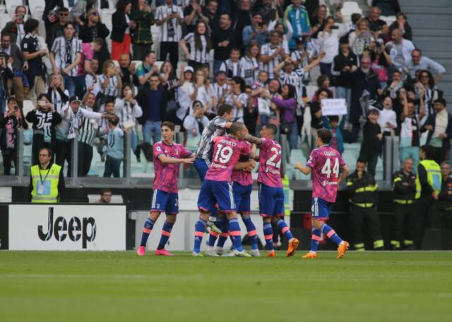 La Juventus ritrova la vittoria, Lecce battuto 2-1