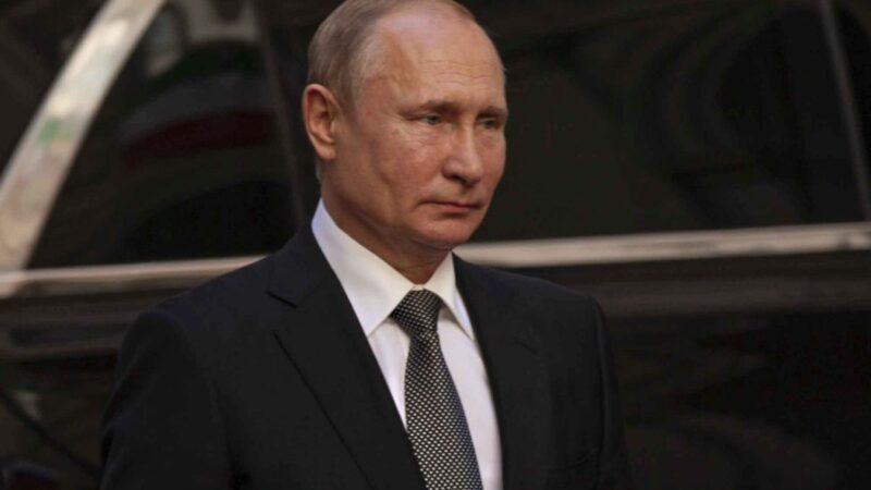 Putin “Dall’Occidente una guerra reale contro la Russia”