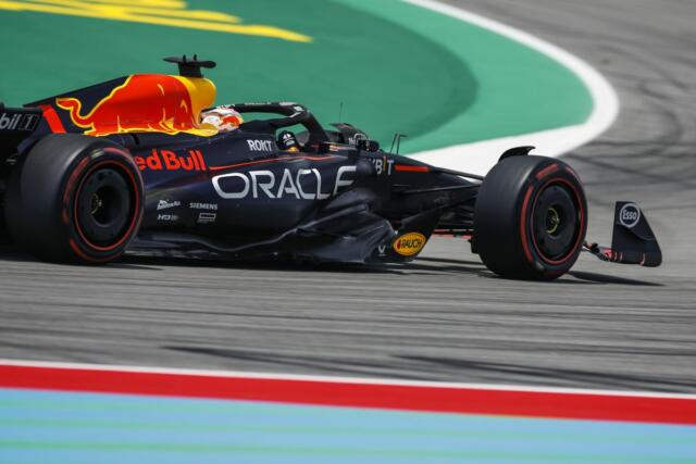 Verstappen domina in Spagna, Mercedes sul podio, Sainz 5°