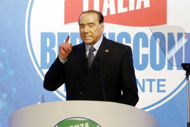 Berlusconi, medici “Accertamenti programmati, nessun allarme”