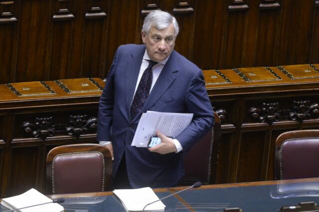Zaki, Tajani “Nessun baratto con il caso Regeni”