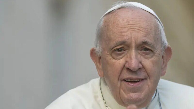 Papa “Il mondo è nella morsa di una terza guerra mondiale”