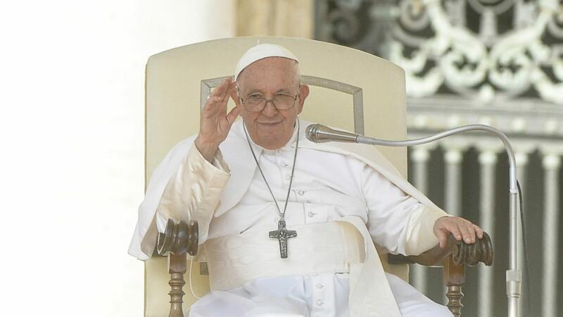 Papa Francesco in piazza San Pietro per il Concistoro, crea 21 nuovi cardinali