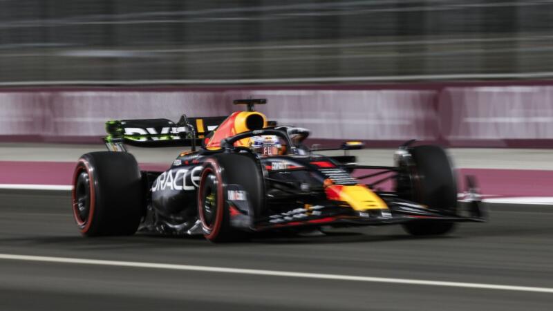 Pole Verstappen in Qatar, Leclerc quinto in griglia