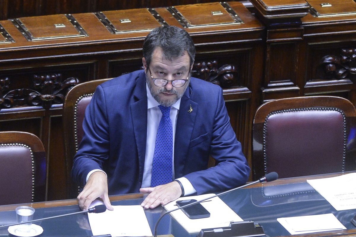 Salis, Salvini “Capisco padre, ma se condannata non la vorrei in classe”
