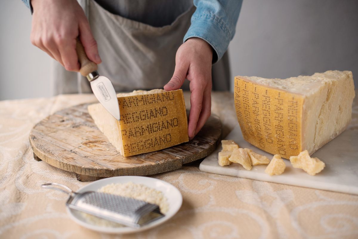 Parmigiano Reggiano torna a Taste con un focus sulle lunghe stagionature