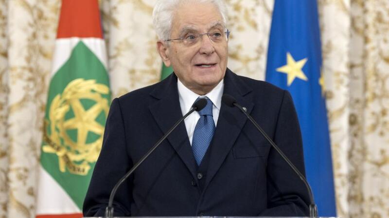 Mattarella “Il presidente della Repubblica non è un sovrano”