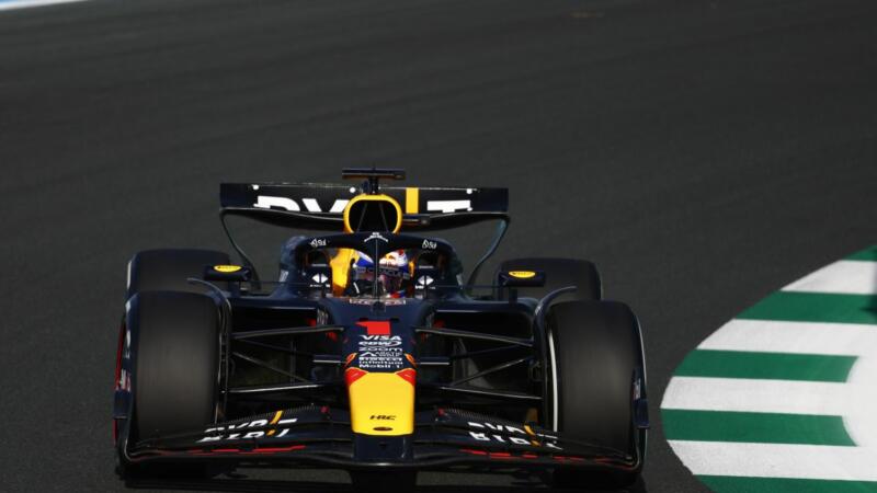 Verstappen domina il Gp d’Arabia Saudita, Leclerc terzo