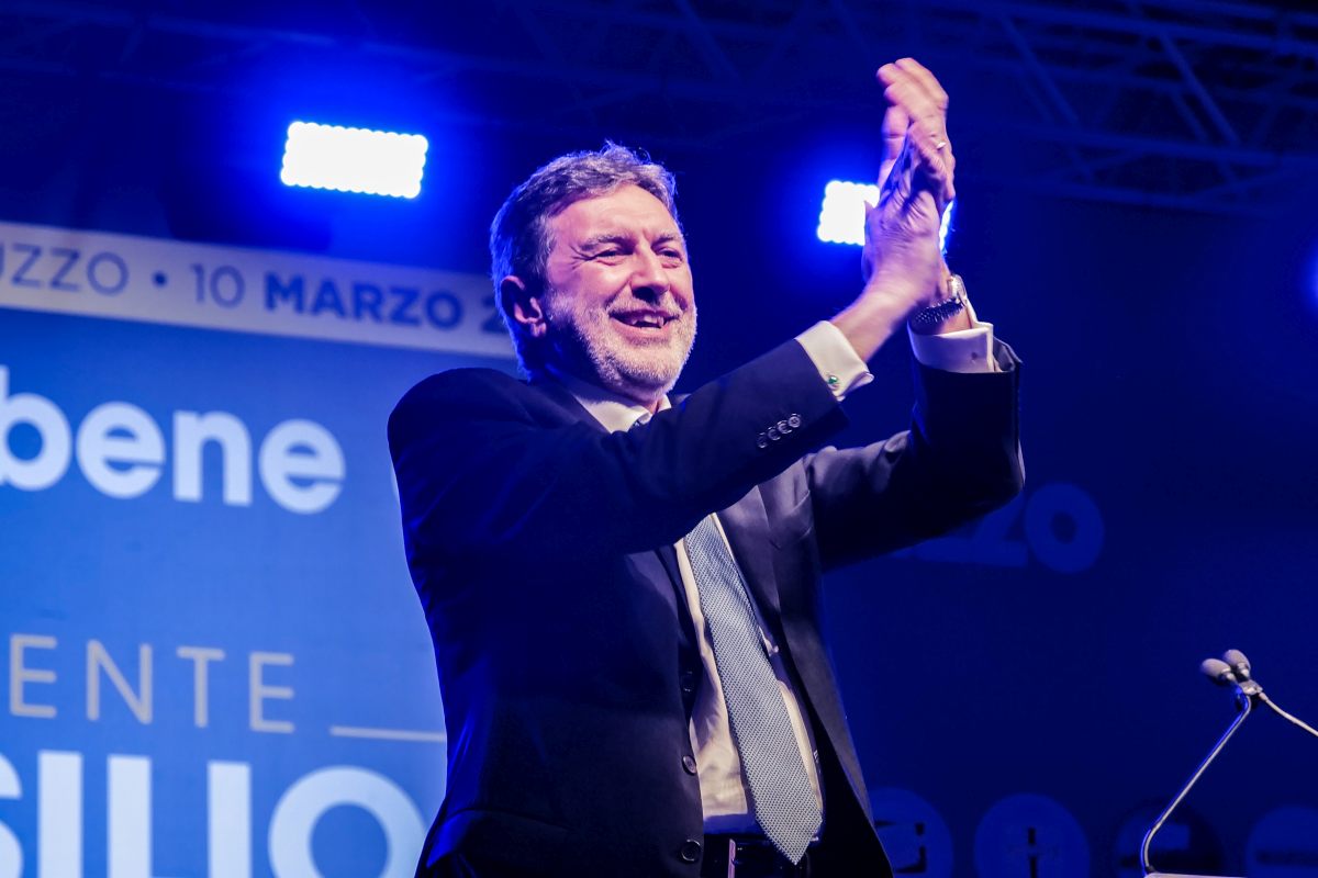 Abruzzo, Marsilio si conferma presidente “Scritta pagina di storia”
