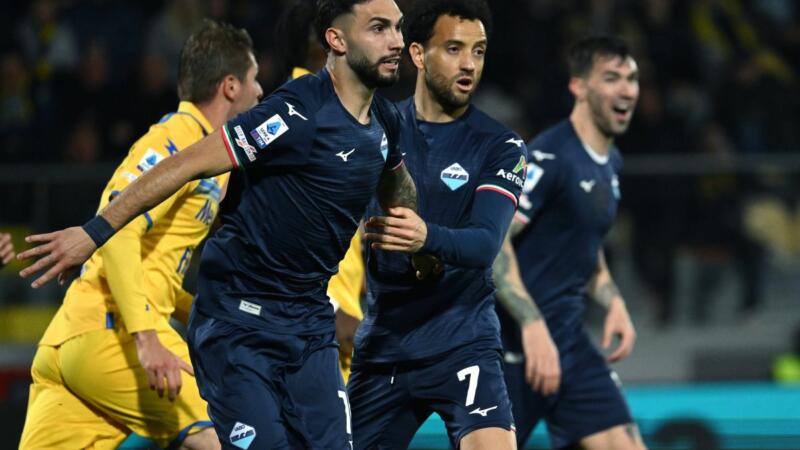 La Lazio passa 3-2 a Frosinone, doppietta di Castellanos